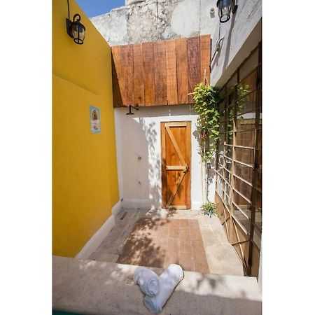 Casa Colonial Remodelada En El Barrio De Santa Ana Villa Merida Exterior photo